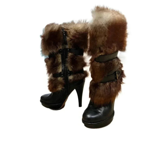 UGG Shoes - UGG Foxley Lamb’s Wool High Heel Boots - size 6